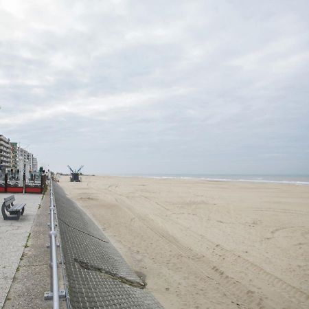 Beautiful Villa 200 Metres From The Sea Koksijde Esterno foto