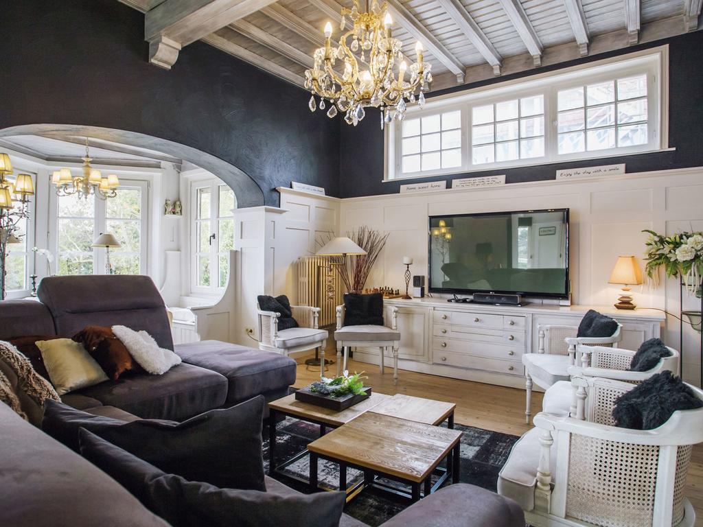 Beautiful Villa 200 Metres From The Sea Koksijde Esterno foto