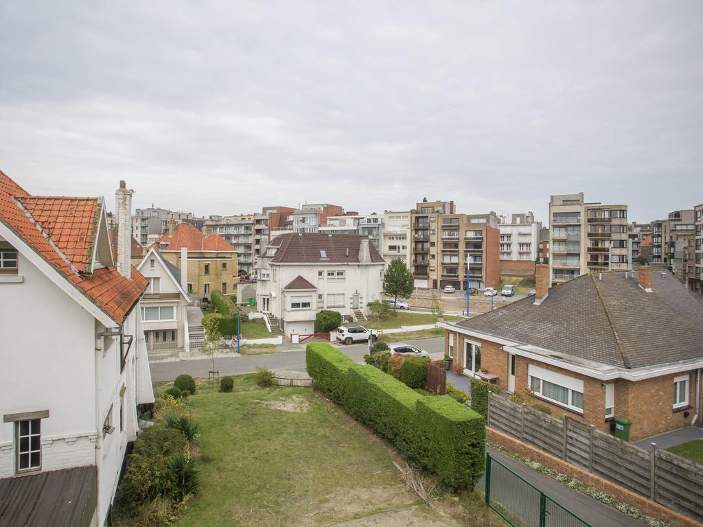 Beautiful Villa 200 Metres From The Sea Koksijde Esterno foto